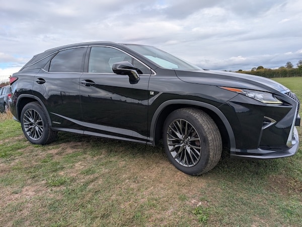 Used Lexus RX 2017 for sale - 76069354: Photo 2