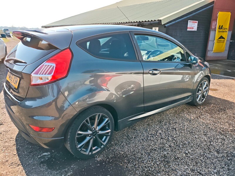 Used Ford Fiesta 2016 for sale - 77968119: Photo 16