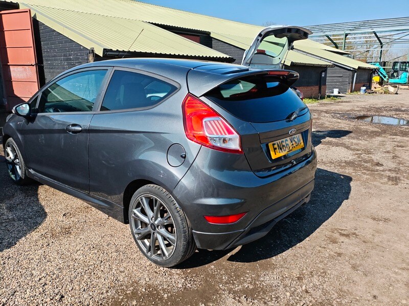 Used Ford Fiesta 2016 for sale - 77968119: Photo 23