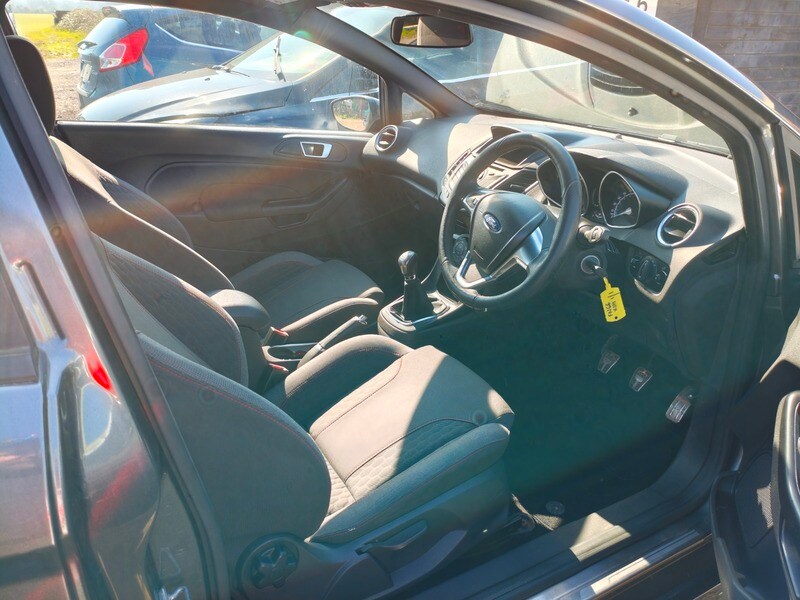 Used Ford Fiesta 2016 for sale - 77968119: Photo 5