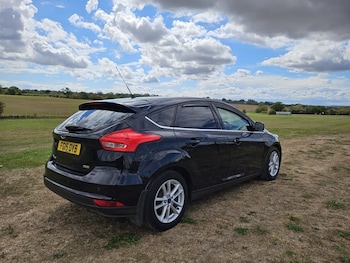 Used Ford Focus 2015 for sale - 75778027: Photo