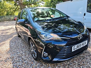 Used Toyota Yaris 2019 for sale - 79518902: Photo