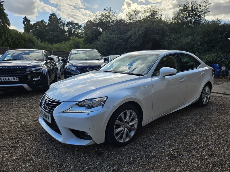 Used Lexus IS 2015 for sale - 76591295: Photo 3