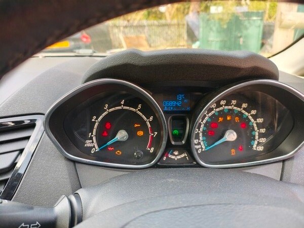 Used Ford Fiesta 2013 for sale - 78213213: Photo 24