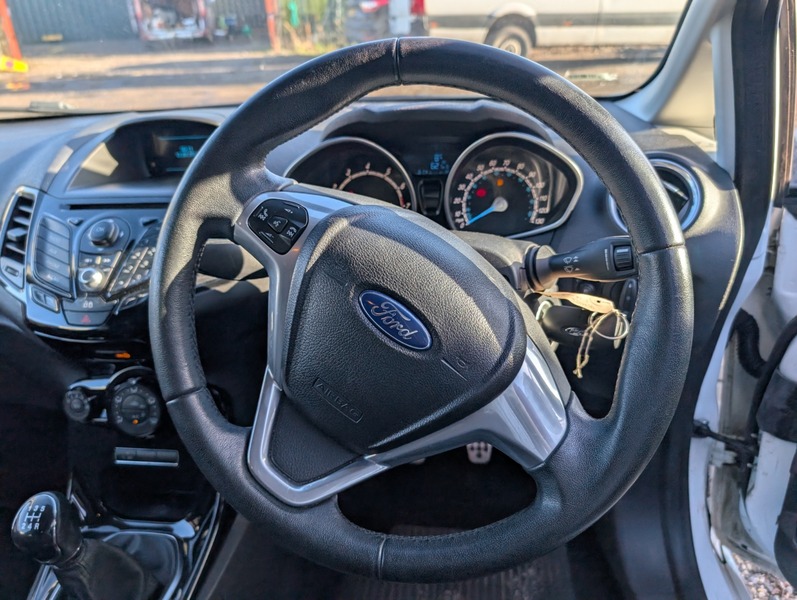 Used Ford Fiesta 2013 for sale - 77007831: Photo 15