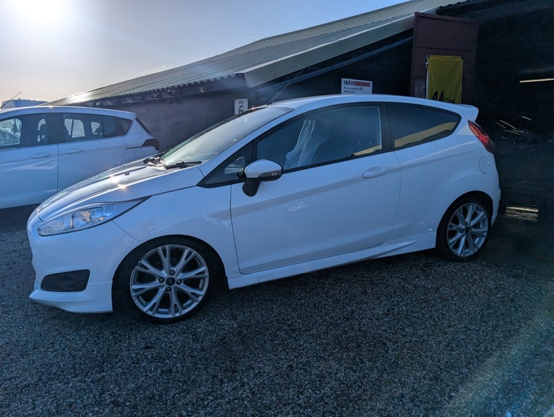 Used Ford Fiesta 2013 for sale - 77007831: Photo 23