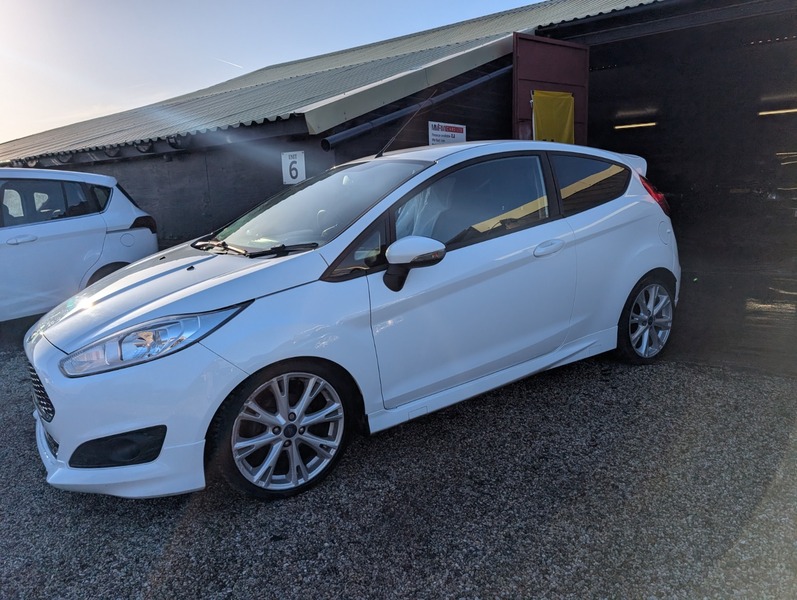 Used Ford Fiesta 2013 for sale - 77007831: Photo 24