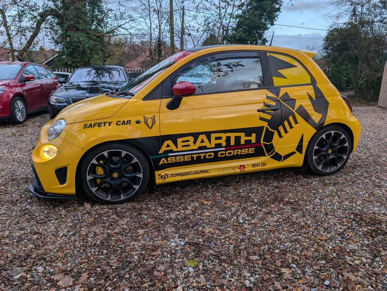 Used Abarth 595 2016 for sale - 76768906: Photo 2