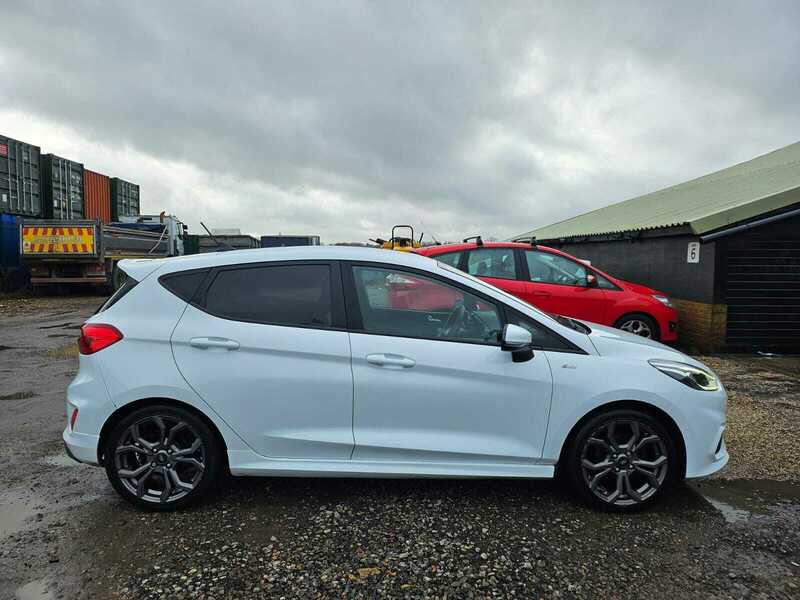 Used Ford Fiesta 2019 for sale - 77465410: Photo 2
