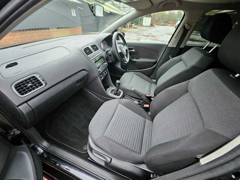 Used Volkswagen Polo 2010 for sale - 77384950: Photo 8