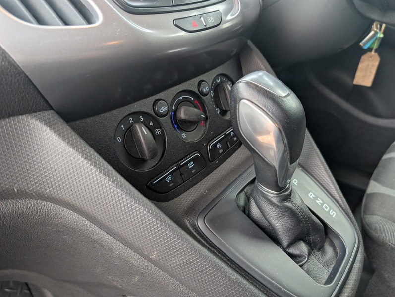 Used Ford Transit Connect 2017 for sale - 76596058: Photo 26