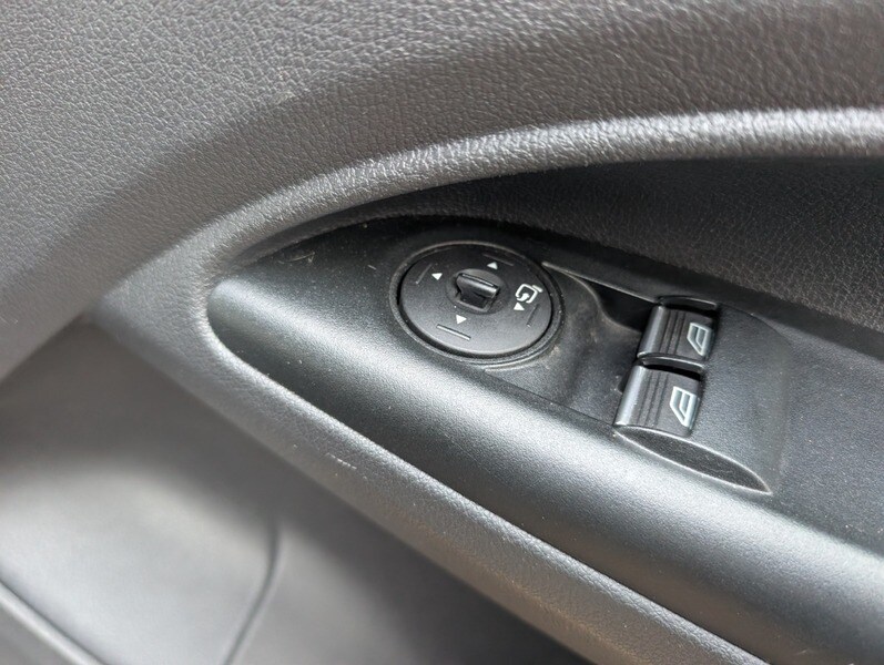 Used Ford Transit Connect 2017 for sale - 76596058: Photo 34