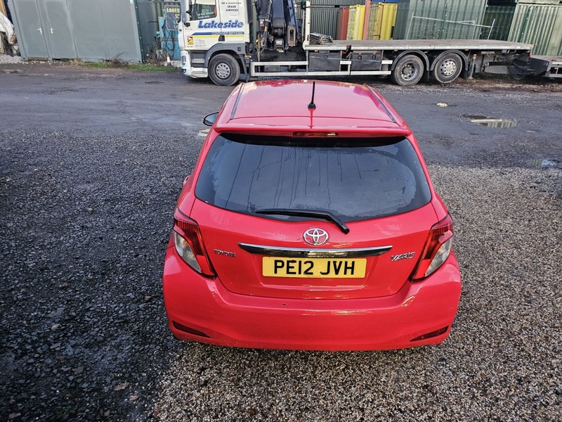 Used Toyota Yaris 2012 for sale - 77020511: Photo 20
