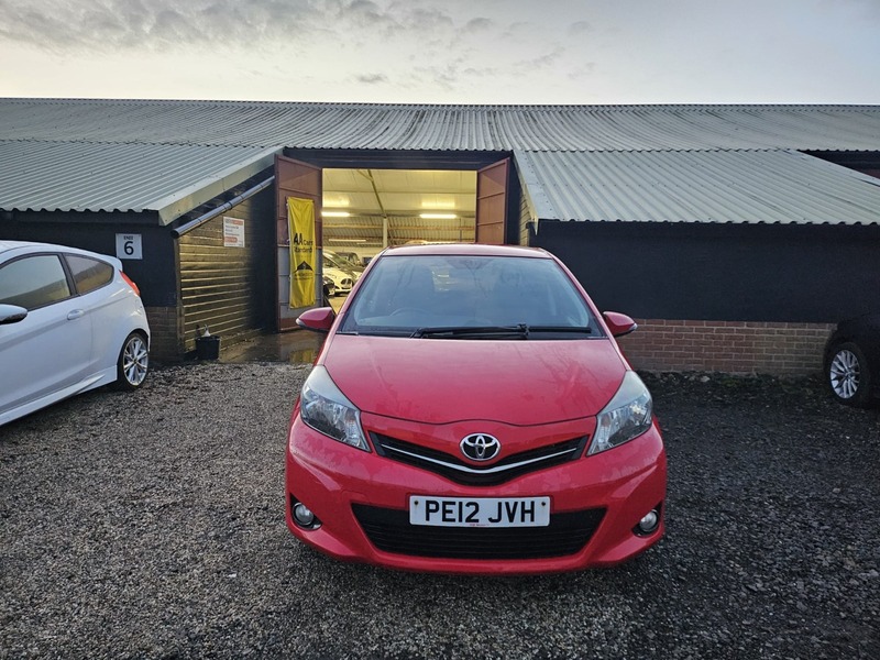 Used Toyota Yaris 2012 for sale - 77020511: Photo 5