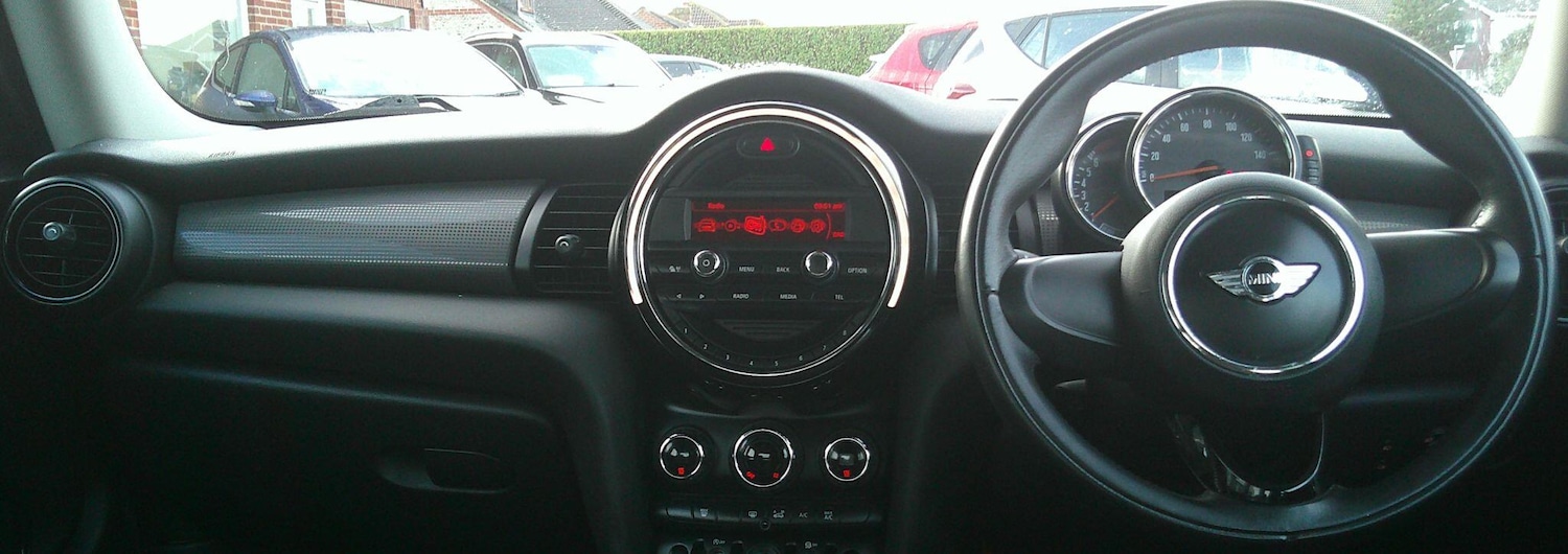 Used MINI Hatch 2015 for sale - 76914555: Photo 19