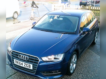 Used Audi A3 2014 for sale - 77143087: Photo