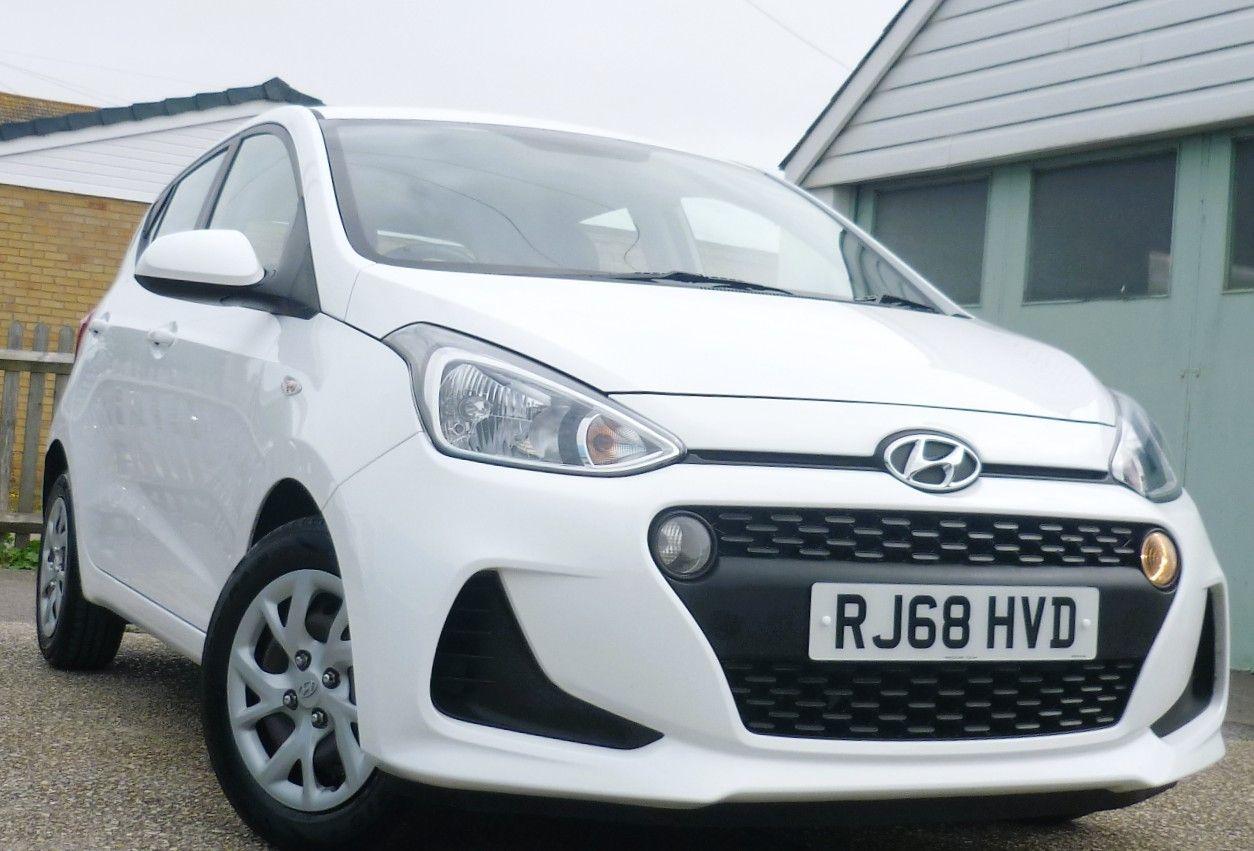 Used Hyundai i10 2018 for sale - 76914558: Photo 1