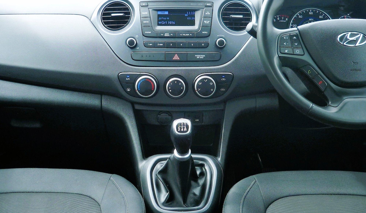 Used Hyundai i10 2018 for sale - 76914558: Photo 20