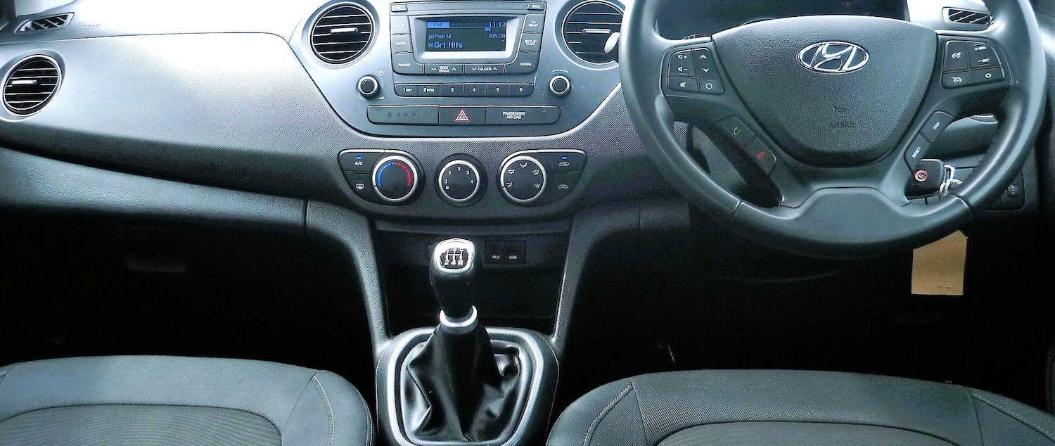 Used Hyundai i10 2018 for sale - 76914558: Photo 21