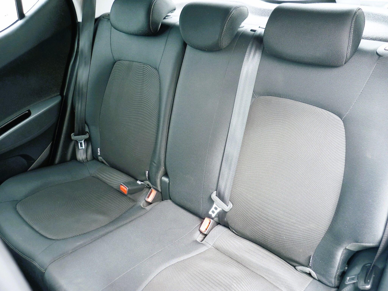 Used Hyundai i10 2018 for sale - 76914558: Photo 25