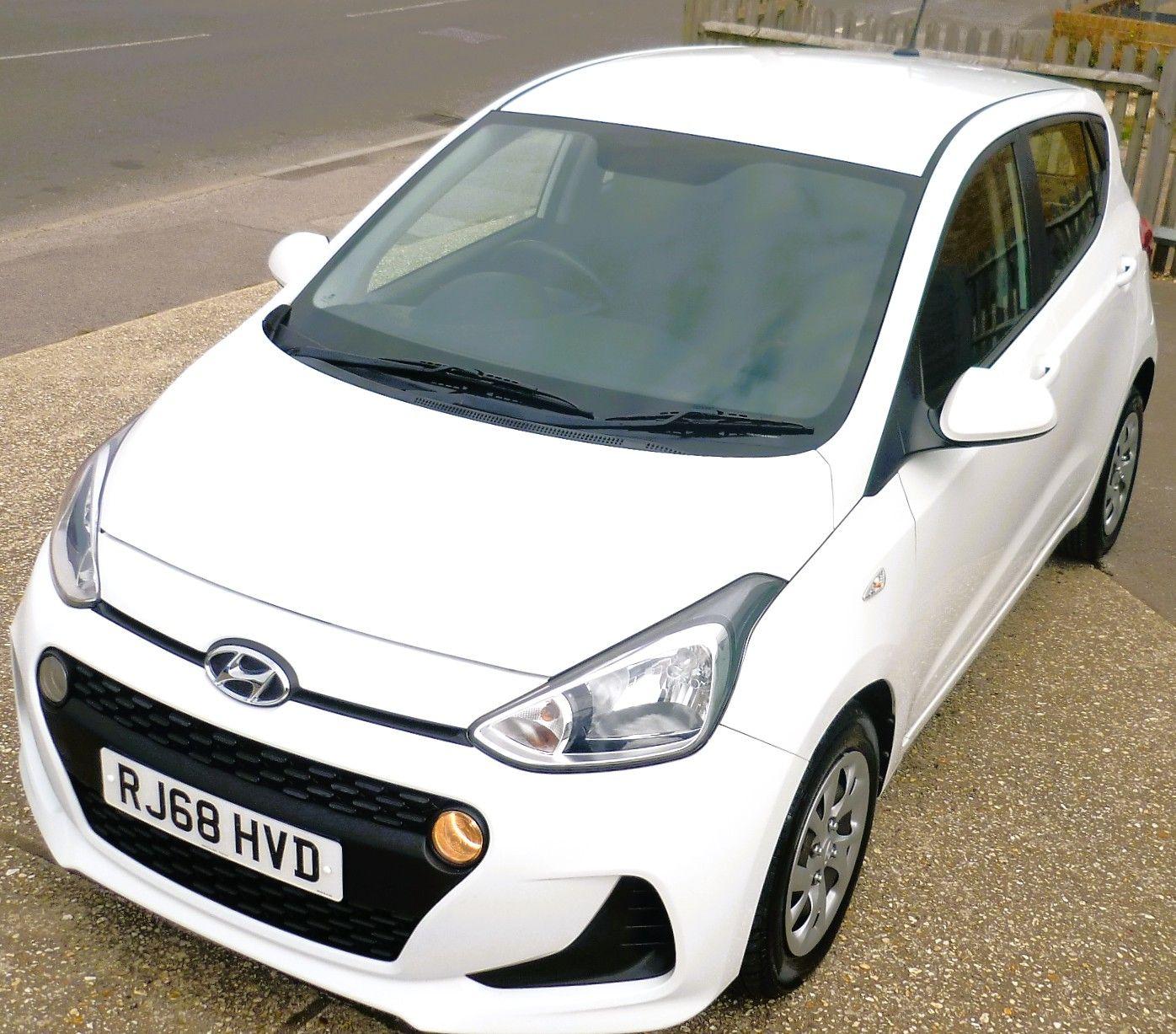 Used Hyundai i10 2018 for sale - 76914558: Photo 7