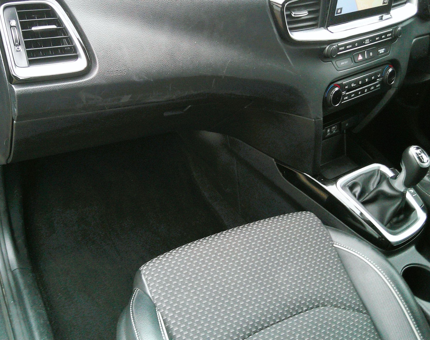 Used Kia Ceed 2018 for sale - 76914552: Photo 18