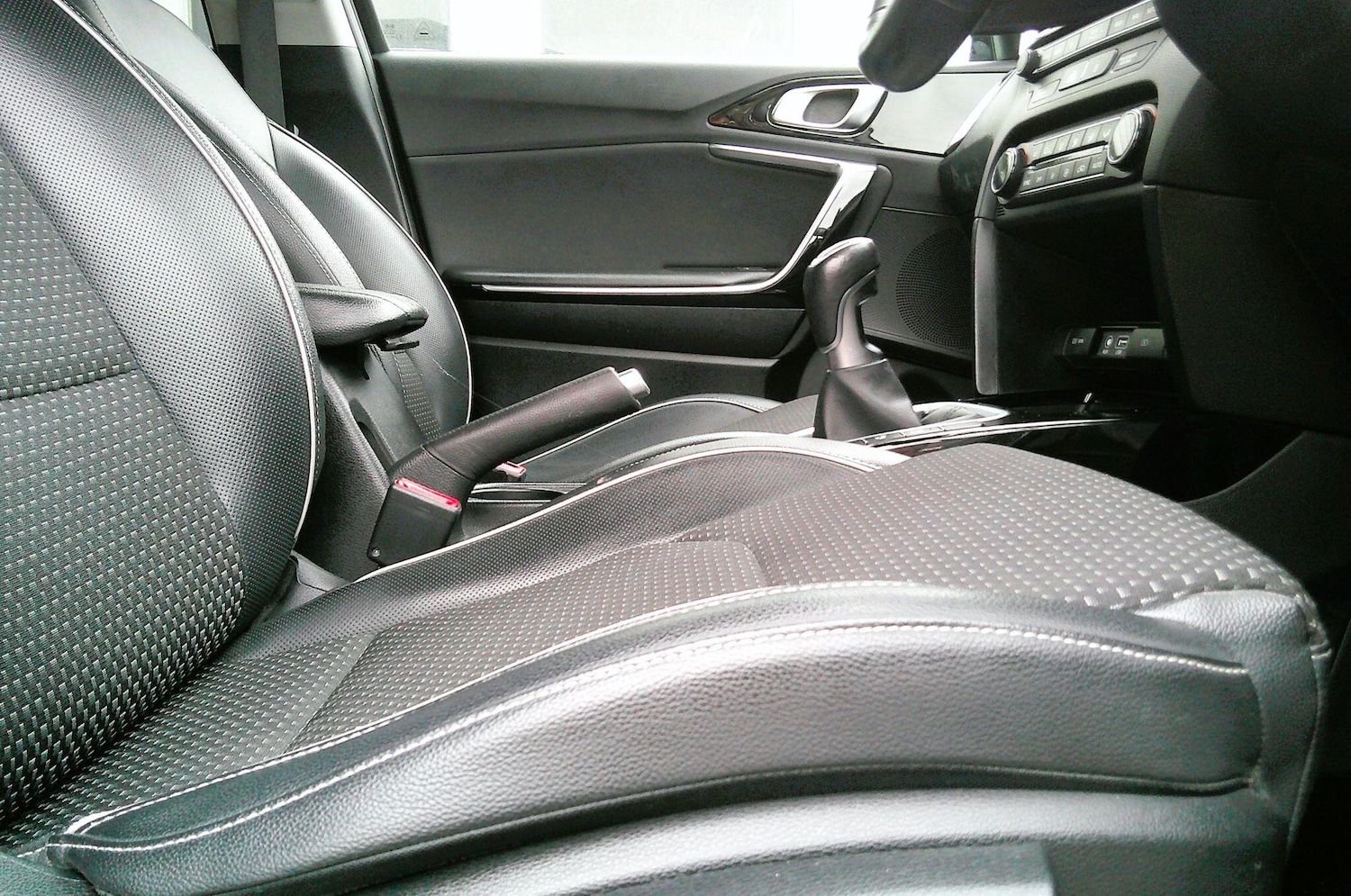 Used Kia Ceed 2018 for sale - 76914552: Photo 32