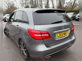 Used Mercedes-Benz B Class 2013 for sale - 77682930: Photo