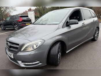 Used Mercedes-Benz B Class 2013 for sale - 77682930: Photo