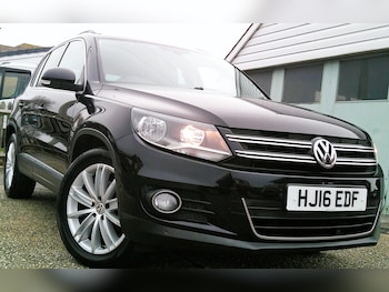 Used Volkswagen Tiguan 2016 for sale - 76914557: Photo