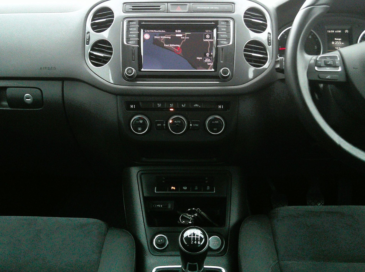 Used Volkswagen Tiguan 2016 for sale - 76914557: Photo 30