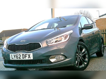 Used Kia Ceed 2013 for sale - 76914550: Photo