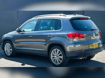 Used Volkswagen Tiguan 2016 for sale - 79254844: Photo