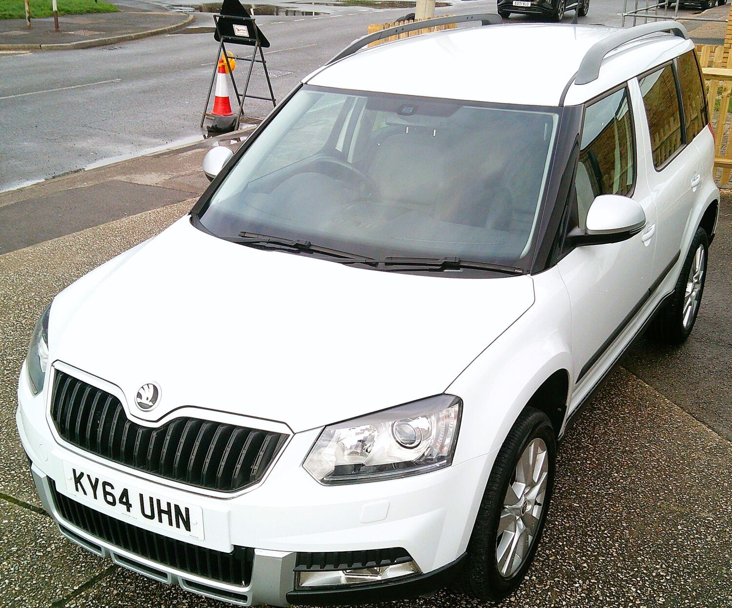 Used Skoda Yeti 2014 for sale - 77120802: Photo 10