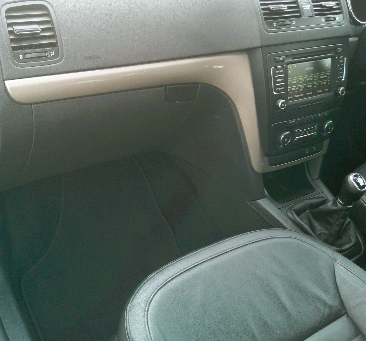 Used Skoda Yeti 2014 for sale - 77120802: Photo 17