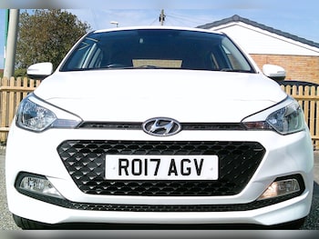 Used Hyundai i20 2017 for sale - 78462323: Photo