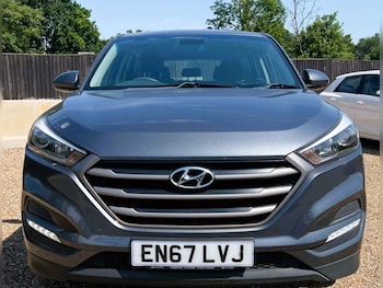 Used Hyundai TUCSON 2017 for sale - 79156352: Photo