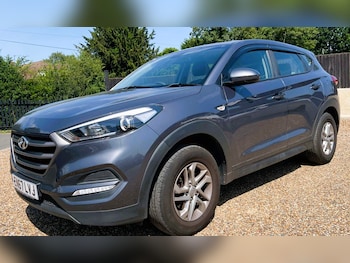 Used Hyundai TUCSON 2017 for sale - 79156352: Photo