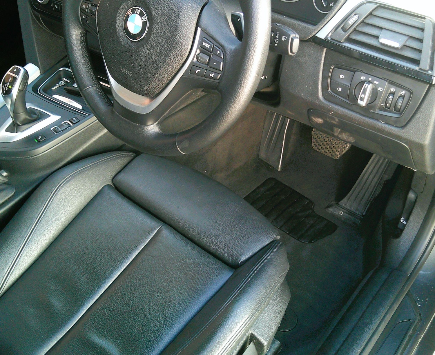 Used BMW 3 Series 2014 for sale - 77633958: Photo 22