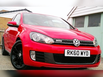 Volkswagen - Golf