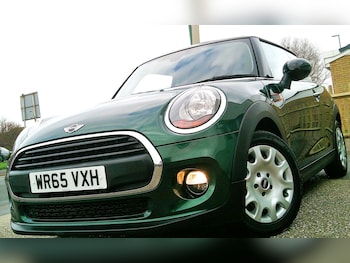 Used MINI Hatch 2015 for sale - 76952386: Photo