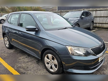 Used Skoda Fabia 2016 for sale - 77809073: Photo
