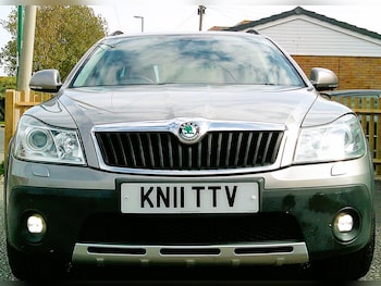 Used Skoda Octavia 2011 for sale - 78767642: Photo