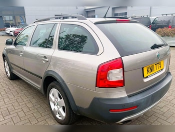 Used Skoda Octavia 2011 for sale - 78376038: Photo