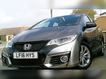 Used Honda Civic 2016 for sale - 77015598: Photo