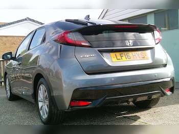 Used Honda Civic 2016 for sale - 77015598: Photo