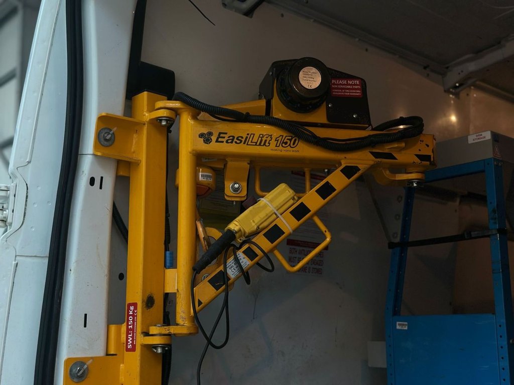 Used Ford Transit 2018 for sale - 78095950: Photo 18