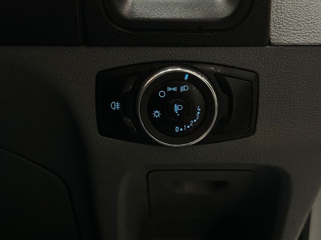 Used Ford Transit 2018 for sale - 78095950: Photo 40