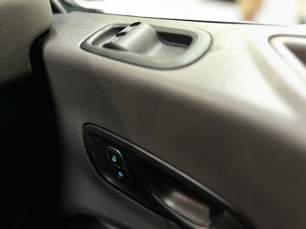 Used Ford Transit 2022 for sale - 78096071: Photo 33