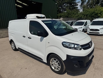 Vauxhall Vivaro feature image